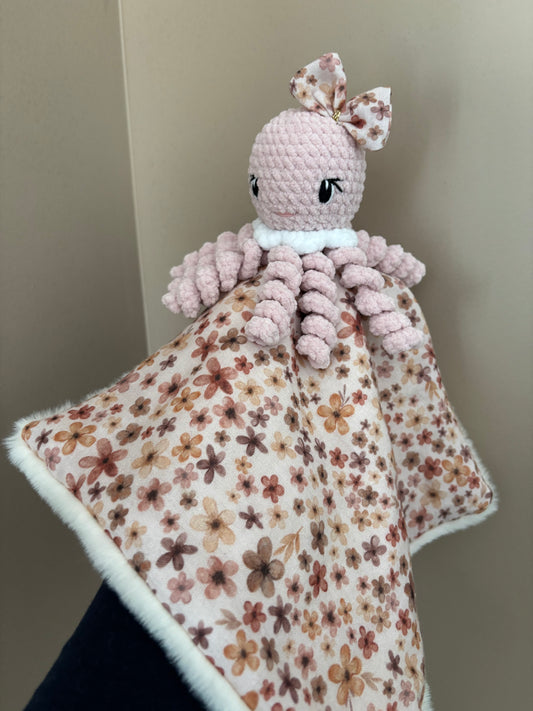 Doudou pieuvre câlin