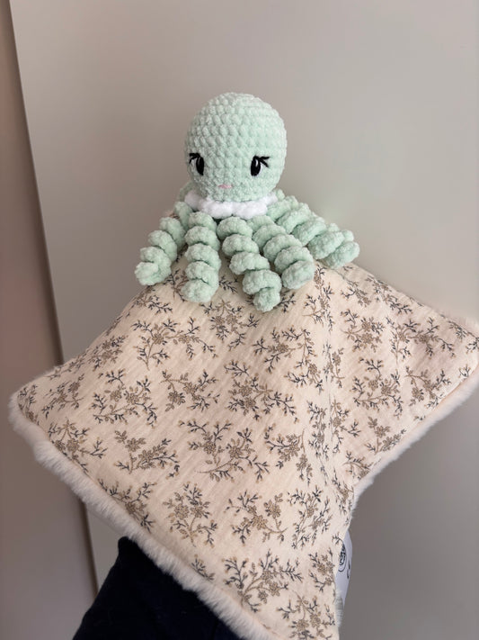 Doudou pieuvre câlin